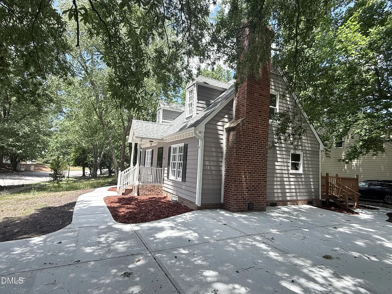 3 bed, 2.0 bath, $2,450 — Photo 4