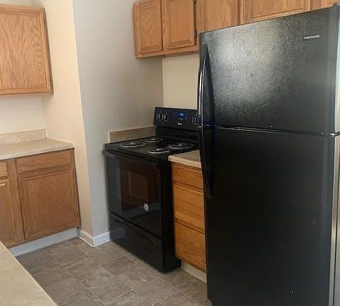 4th image of 1441 Yarmouth Ave