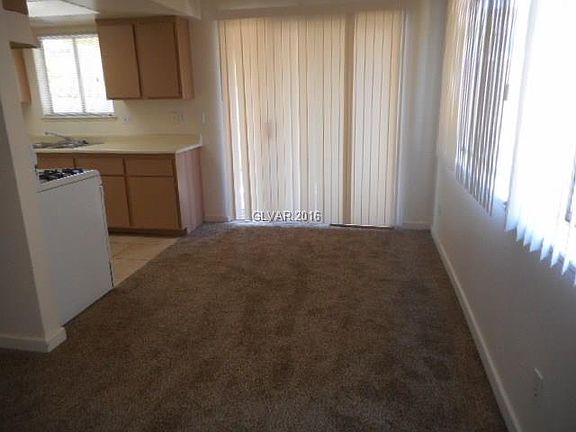 4th image of 3861 Kellogg Ave