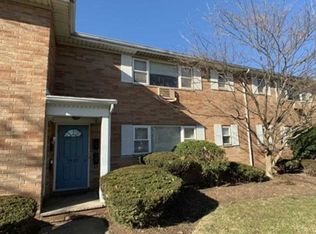 39-05 Broadway, Fair Lawn, NJ 07410