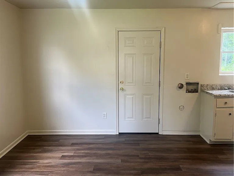 1011 Liberty Ave #A — Photo 4