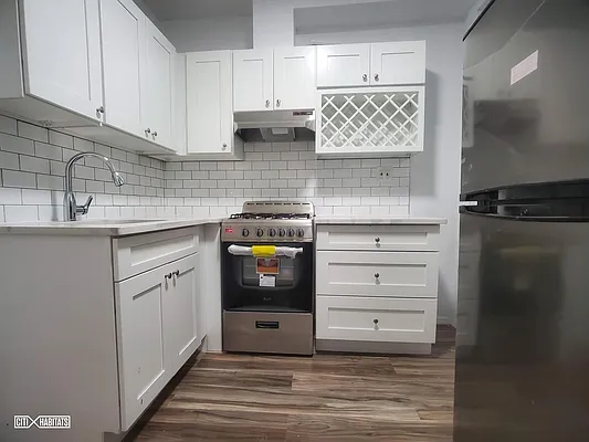 Rented by Citi Habitats | media 9