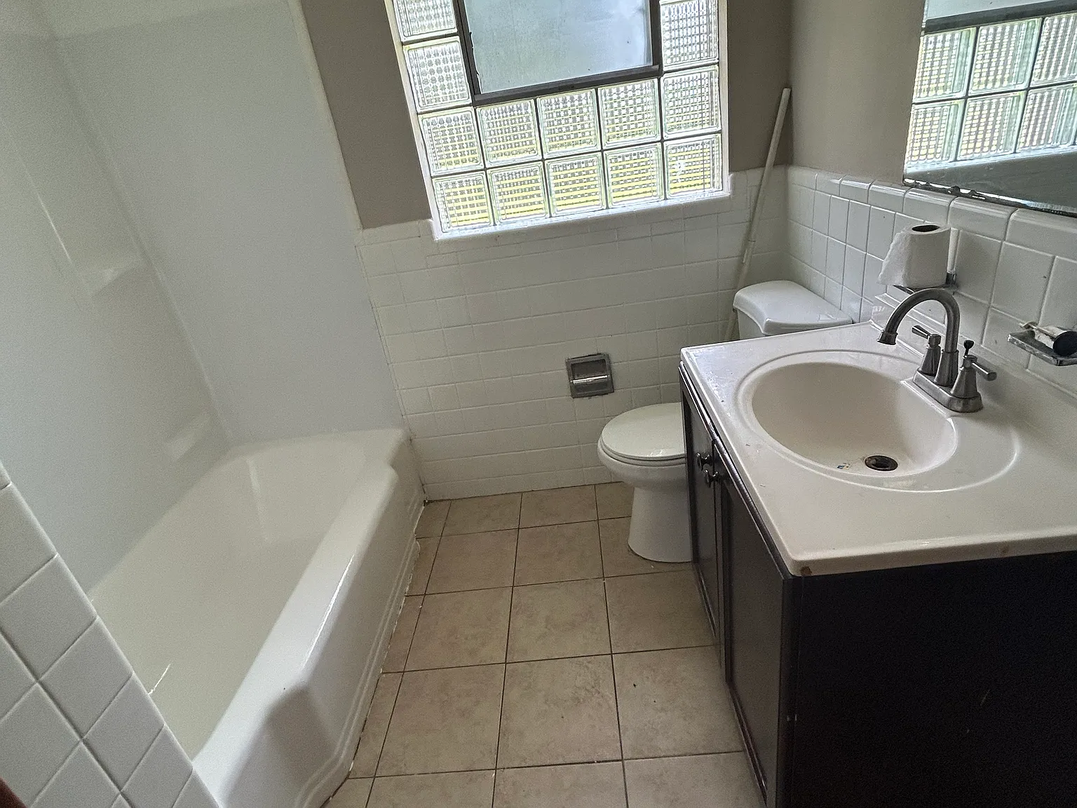 3 bed, 1336 sqft, $1,495 — Photo 4