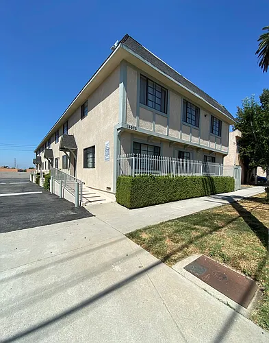 13071 San Fernando Rd #1 Photo 1