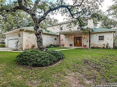 1st image of 174 Mariposa Ln