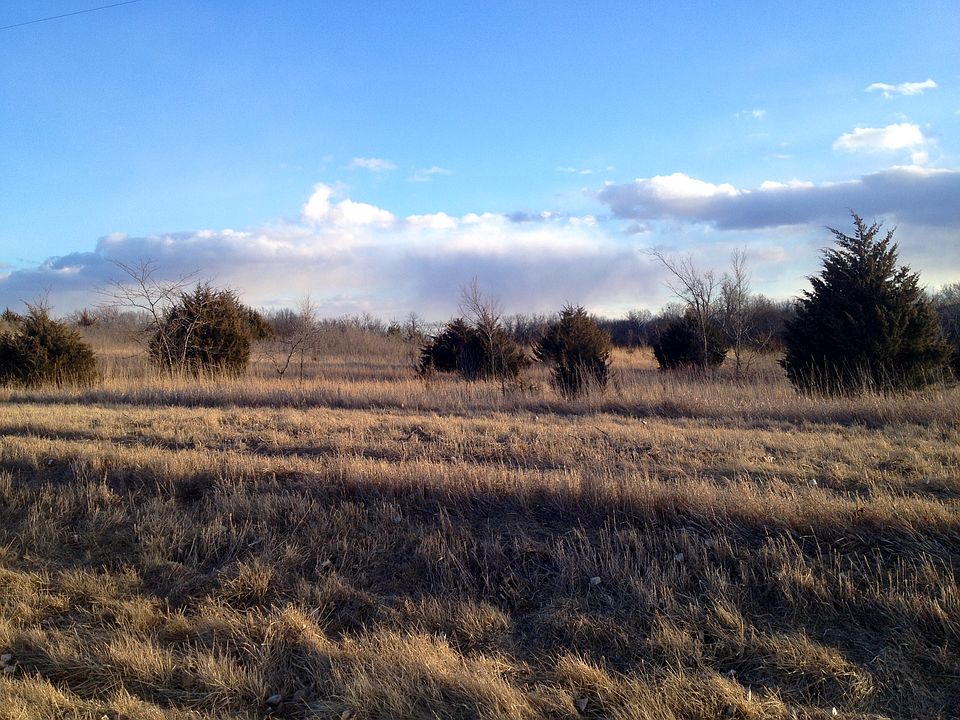 2nd image of Seville Cir Lot 6