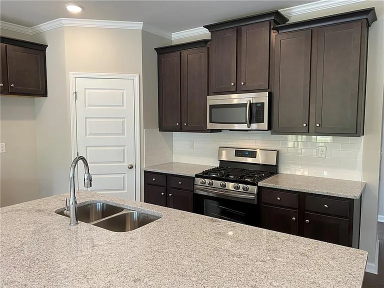 2183 Shetley Creek Dr — Photo 11