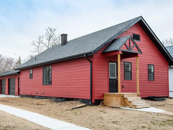 334 N Smith Ave, Minden, NE 68959