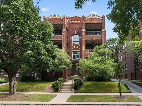 2476 Derbyshire Rd APT 8, Cleveland Heights, OH 44106