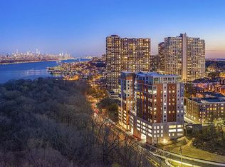 69 Main, Fort Lee, NJ 07024
