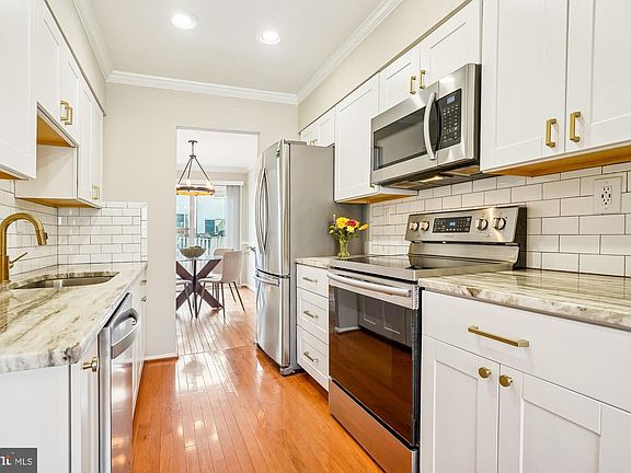 3rd image of 8826 Surveyors Pl