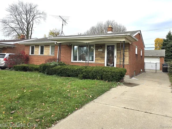 3636 McKitrick St, Melvindale, MI 48122