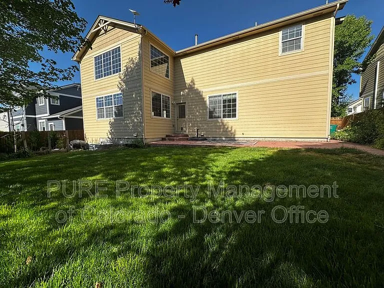 5368 Owens St — Photo 15