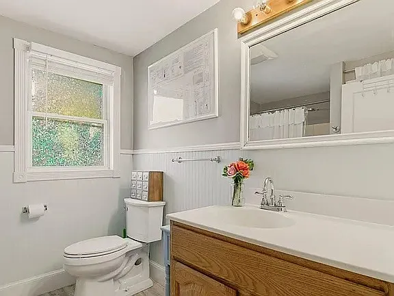 85 Highland Ave — Photo 15