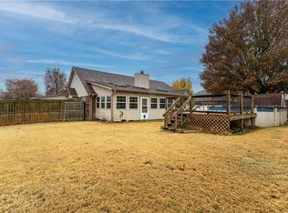 4300 Kendra Ave, Springdale, AR 72762