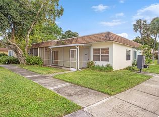 2000 SW Natura Blvd APT B, Deerfield Beach, FL 33441