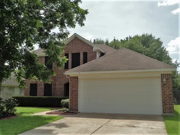 17114 Pecan Acres Dr, Sugar Land, TX 77498