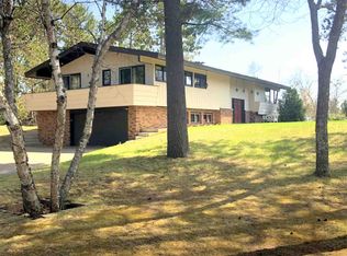 116 Riverdale Rd, Marquette, MI 49855