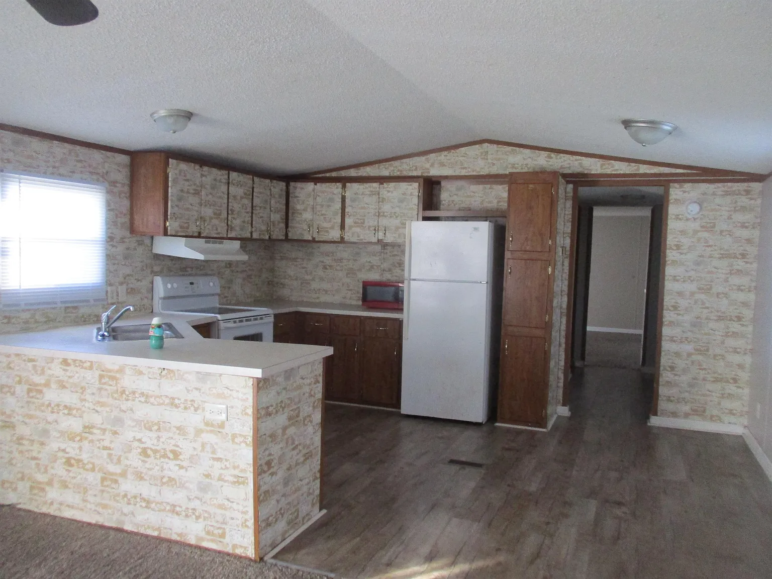 35 Yoakum Circle - 1 — Photo 4