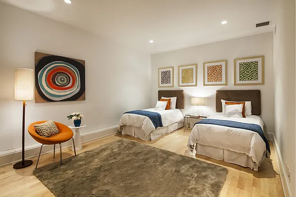 Sold by Stribling | media 6