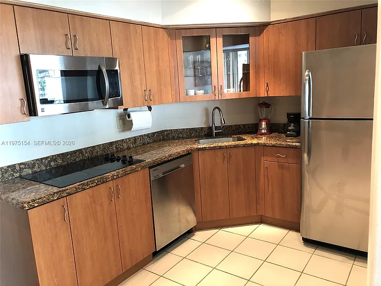 1408 Brickell Bay Dr #404 — Photo 14