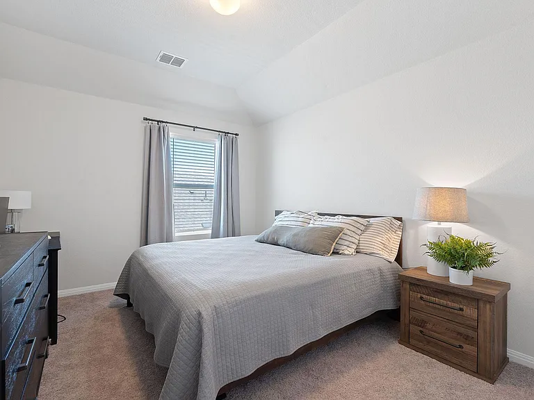 179 Kings Canyon Dr — Photo 19