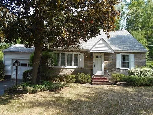 3 bed, 1600 sqft, $2,790 — Photo 1