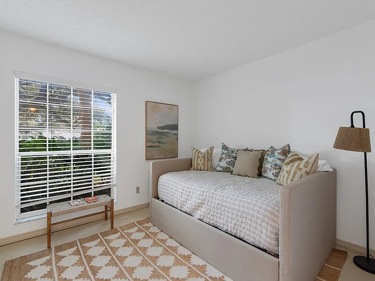 300 Harbour Dr #308E — Photo 31