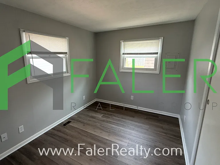 2724 Haig Ave — Photo 10