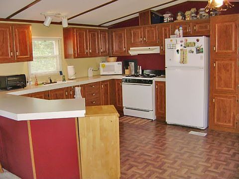 2nd image of 525 Santa Cruz Dr S