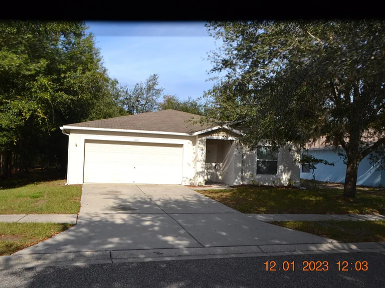 2053 Harcourt Pl — Photo 1