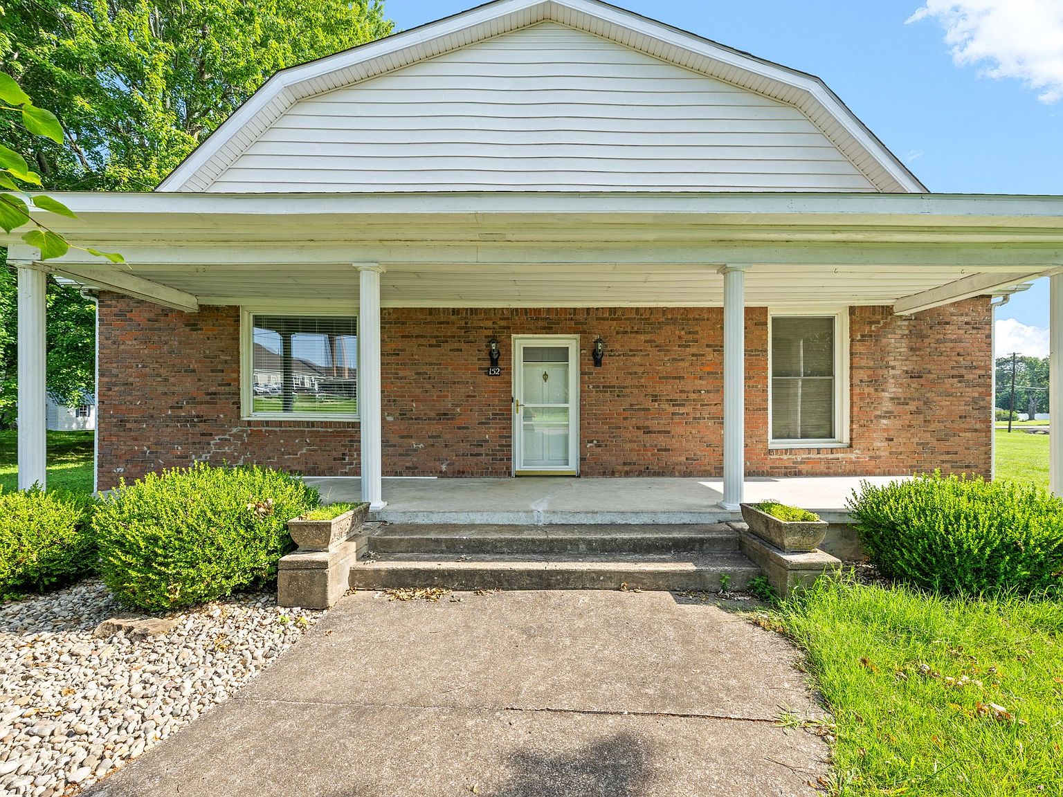 152 E Mill St, Crofton, KY 42217 Zillow