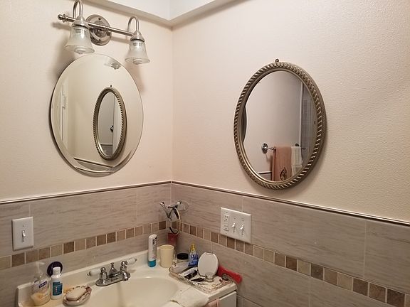 4th image of 2630 Pearce Dr Unit 411