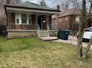222 Glen Park Ave, Toronto, ON M6B 2C9