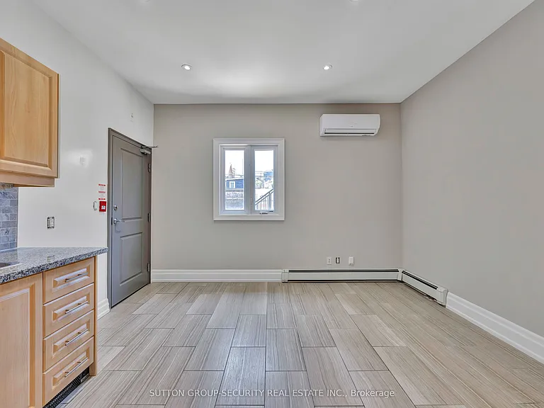 62 Lippincott St #3 — Photo 4