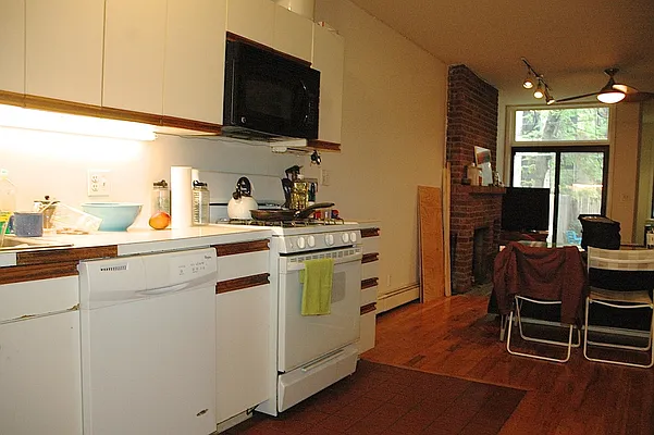 Rented by Boerum Hill Realty | media 56