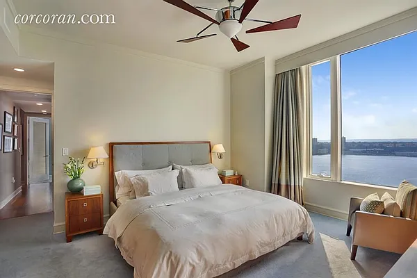 Sold by Corcoran | media 8