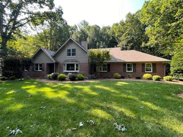 103 Glengary Dr