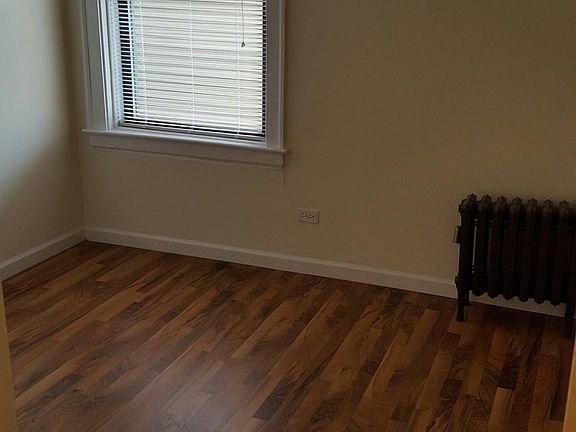5th image of 1712 W Estes Ave APT 308