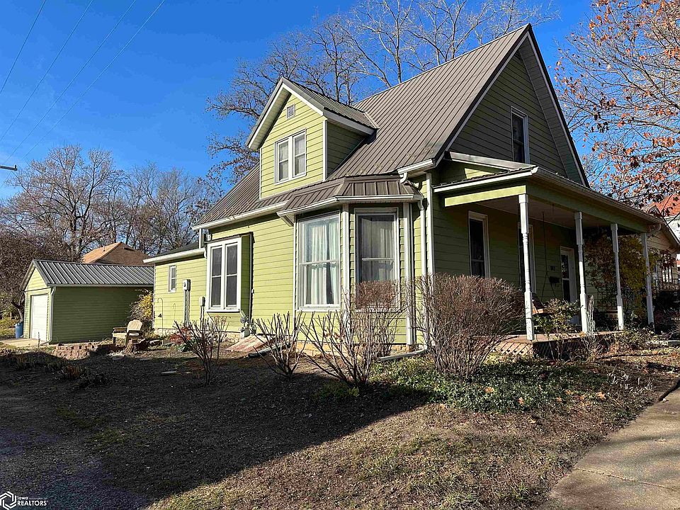1st image of 307 Cass St