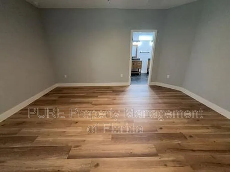 6001 SE 4th Pl — Photo 30