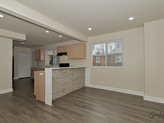 4th image of 317 Fairlawn Dr