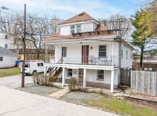 74 Lafayette St FLOOR 1, Johnston, RI 02919