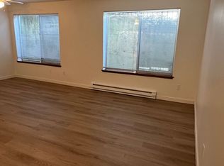 Jefferson Court, Seattle, WA 98133