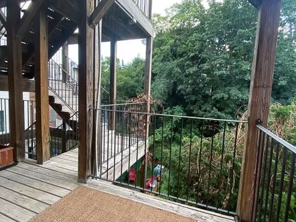 447 Pavonia Avenue image 8 of 16