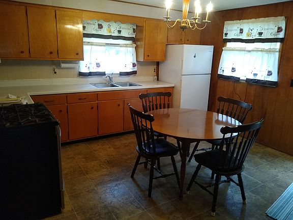 3rd image of 54 North St