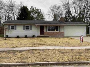 3007 Gibson St, Midland, MI 48640