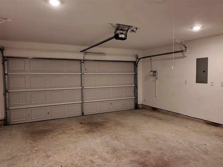 7518 Angels Landing Ln — Photo 21