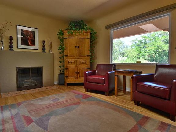 4th image of 3322 Linda Vista Ave SE