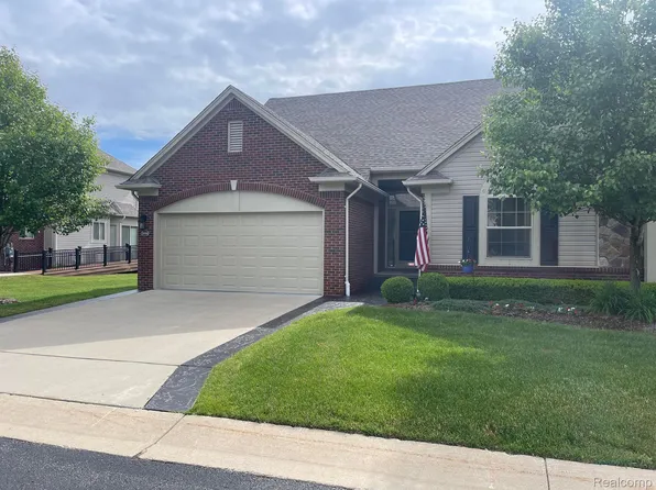 50088 Watling St, Shelby Township, MI 48317